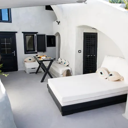 Santorini Dreams