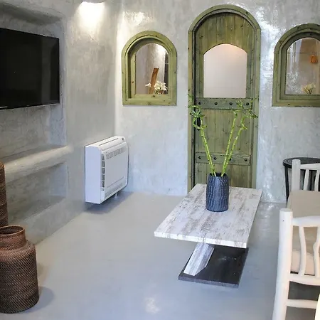 Santorini Dreams Apartmán *