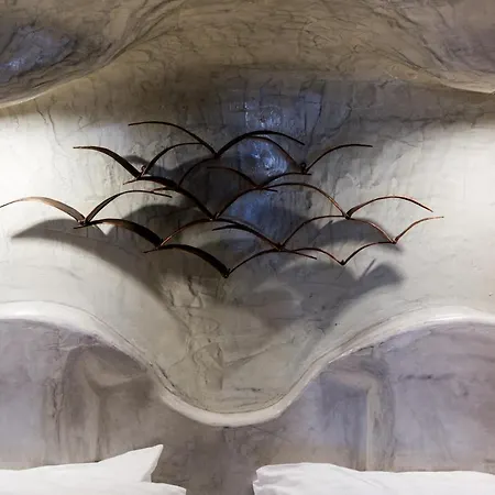 Santorini Dreams * Pýrgos