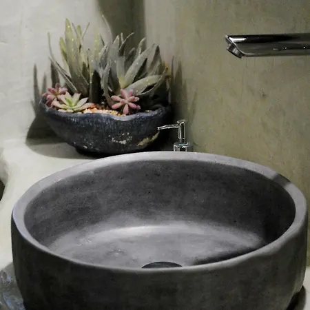 Santorini Dreams * Pýrgos