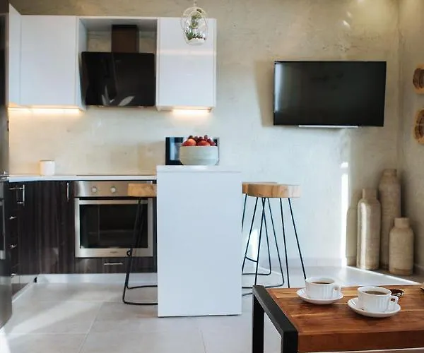 Santorini Dreams Pýrgos