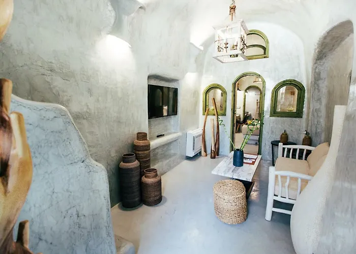 Santorini Dreams Pýrgos