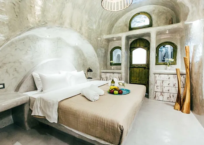 Santorini Dreams Pýrgos