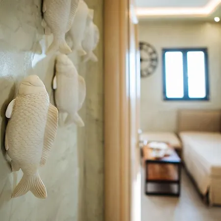 Santorini Dreams Pýrgos